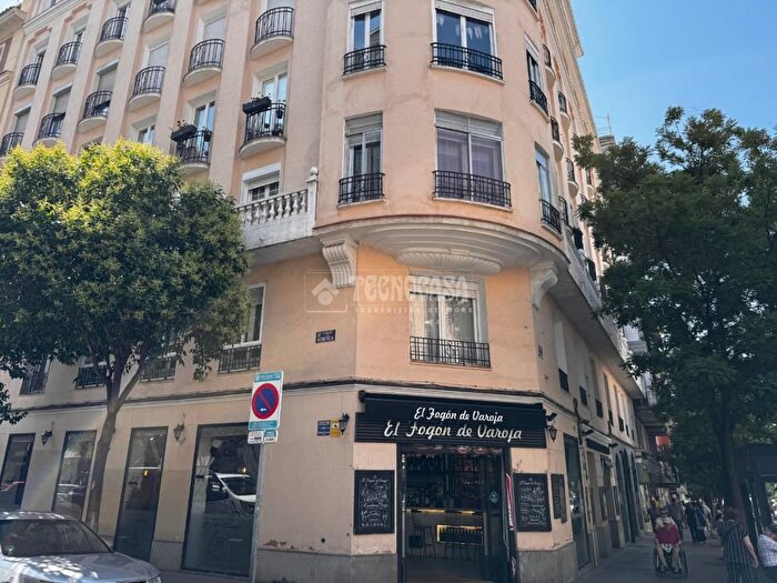 Casas en venta y pisos alquiler - 1