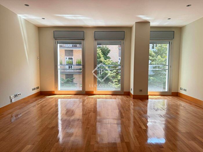 Piso en venta en Barrio de Salamanca, Recoletos de 2 habitaciones