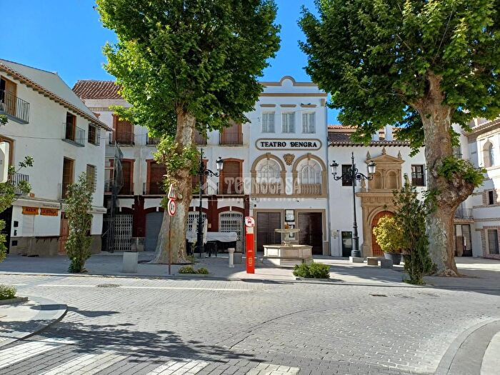 Piso en venta en Baza, Granada de 5 habitaciones