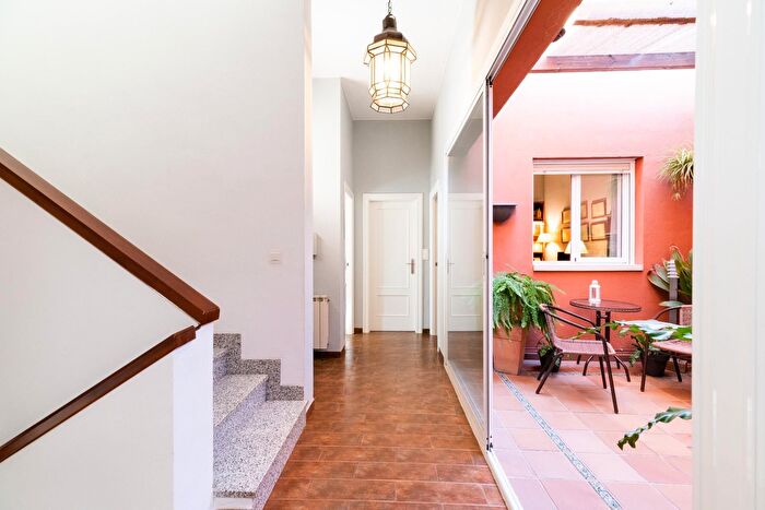 Casas en venta y pisos alquiler - 2