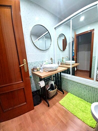 Casas en venta y pisos alquiler - 2