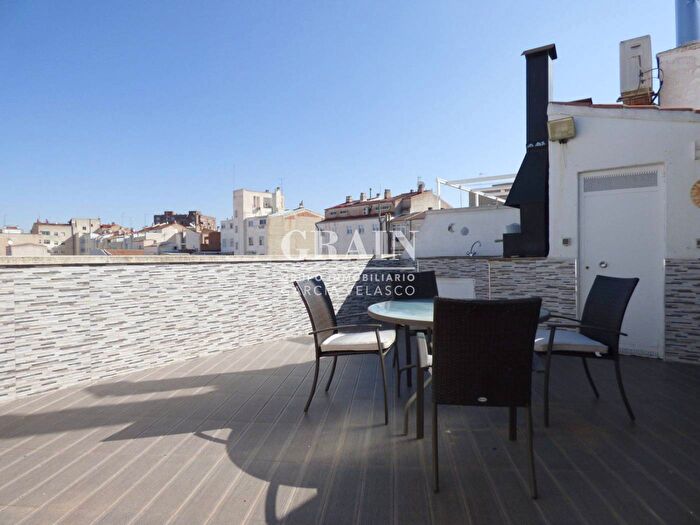 Casas en venta y pisos alquiler - 1