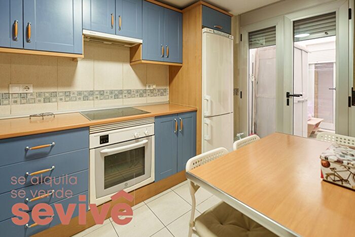 Casas en venta y pisos alquiler - 3