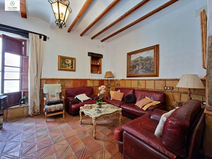 Casas en venta y pisos alquiler - 2