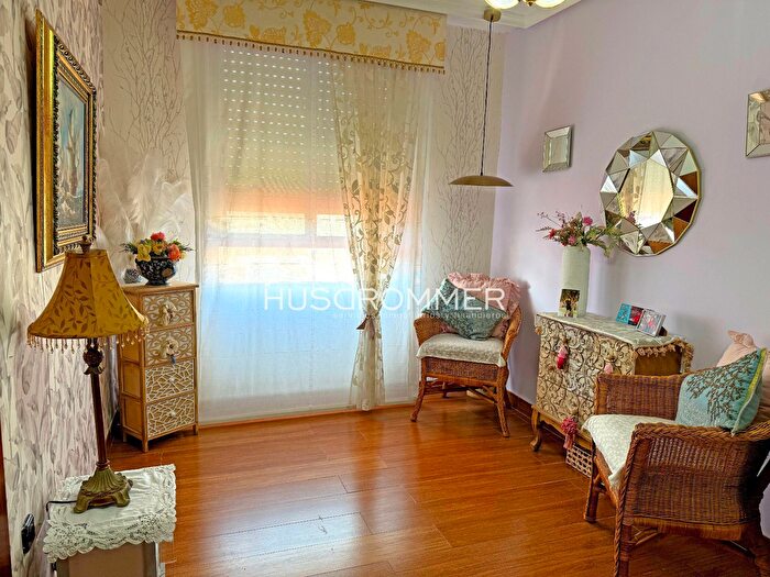 Casas en venta y pisos alquiler - 2