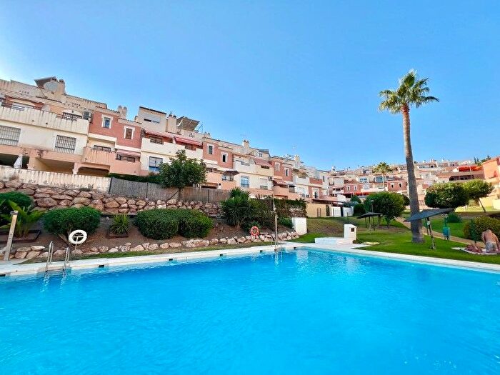 Casa en venta en Añoreta Golf Paraíso del Sol, Rincón de la Victoria de 4 habitaciones