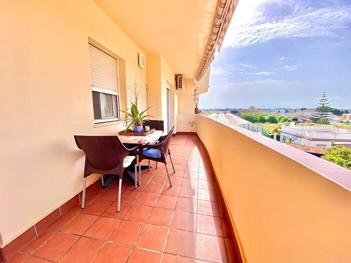 Piso en venta en Oria, Almería de 2 habitaciones