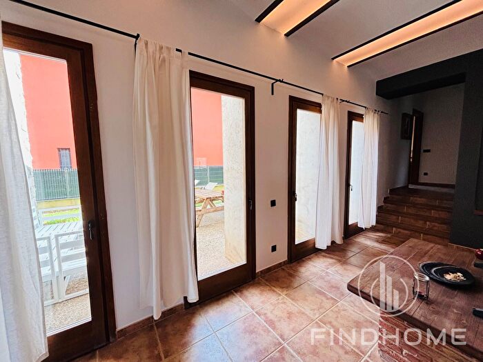 Casas en venta y pisos alquiler - 3