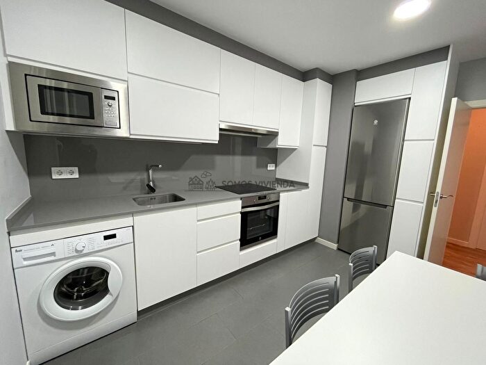 Casas en venta y pisos alquiler - 2