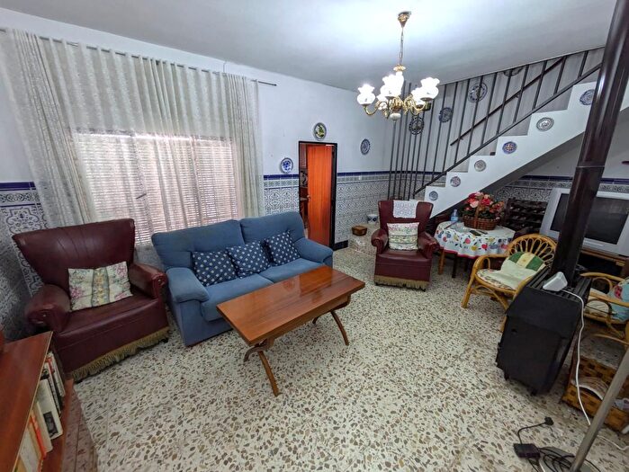 Casa en venta en La Garrovilla, Badajoz de 7 habitaciones
