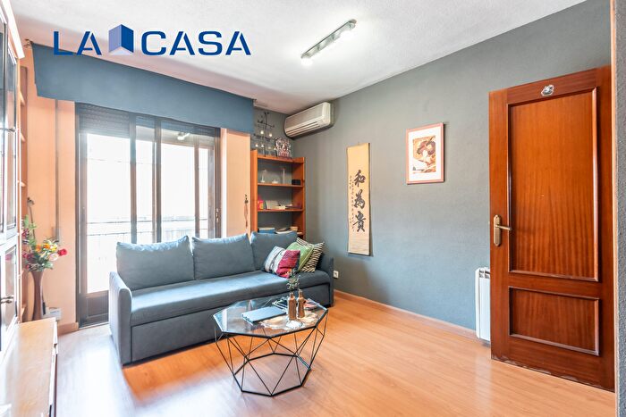 Piso en venta en Carabanchel, San Isidro de 2 habitaciones