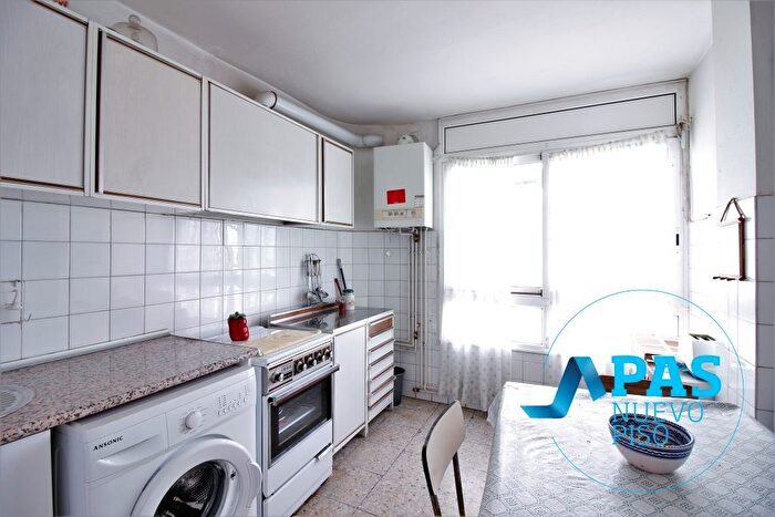 Casas en venta y pisos alquiler - 2