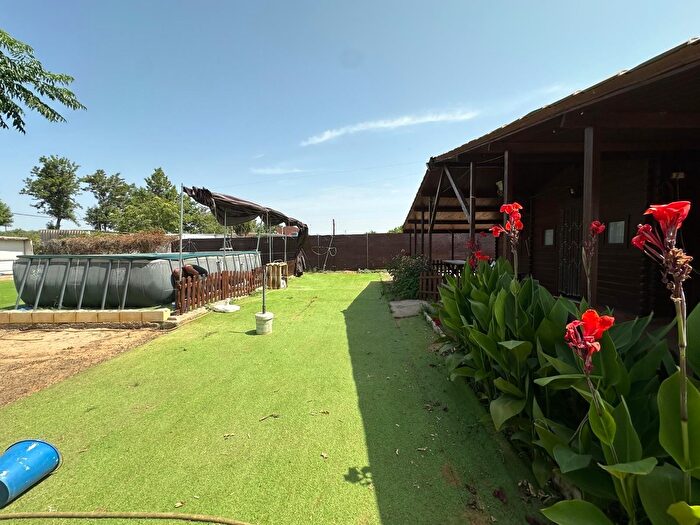 Casas en venta y pisos alquiler - 2