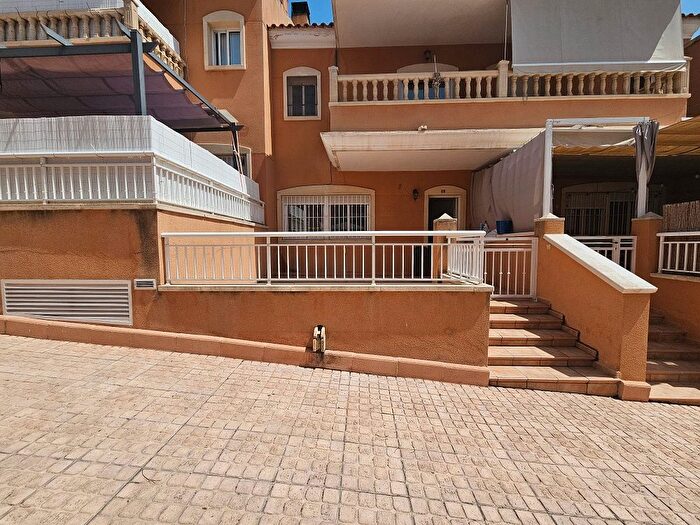 Casa en venta en Los Arenales del Sol, Elche Elx de 3 habitaciones