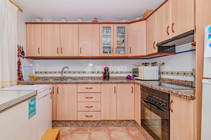 Casas en venta y pisos alquiler - 2