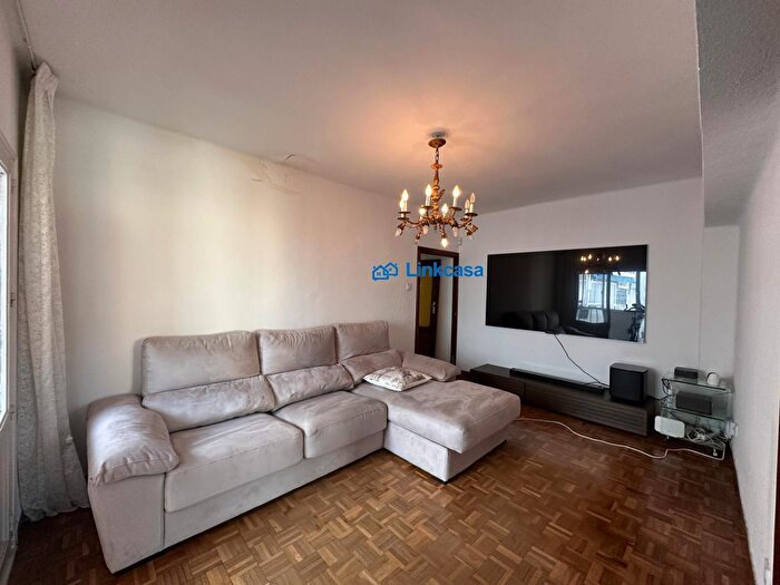 Piso en venta en Carabanchel, Vista Alegre de 3 habitaciones