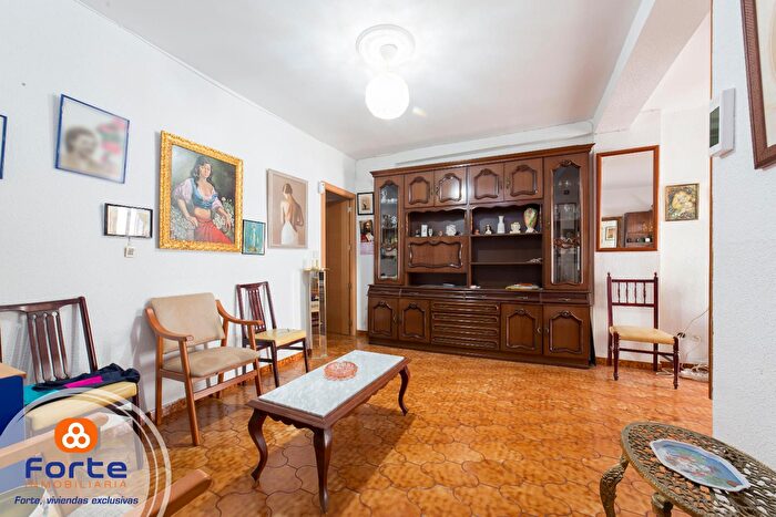 Piso en venta en Sureste, Fuensanta Arcángel de 3 habitaciones