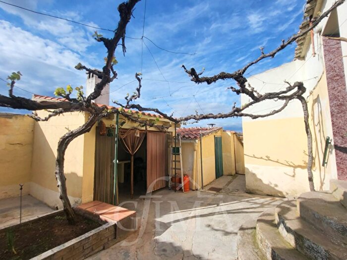Casas en venta y pisos alquiler - 1