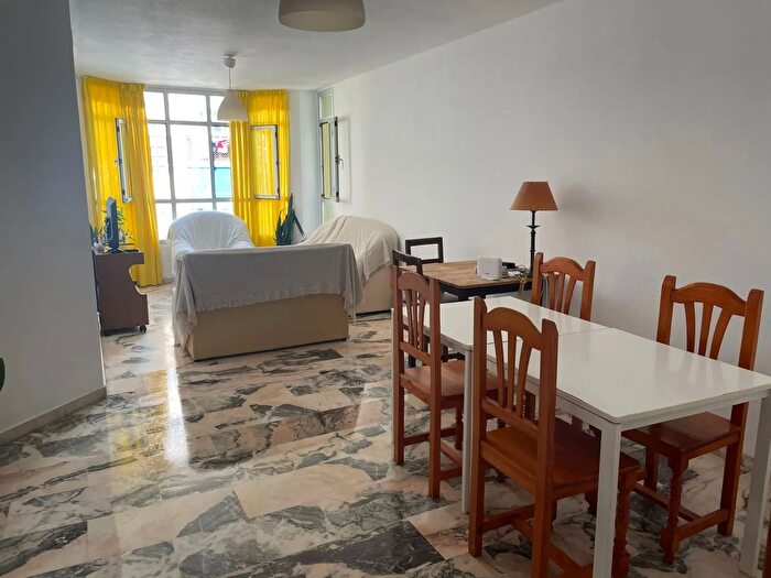 Piso en alquiler en Carretera de Cádiz, Parque Ayala Jardín de la Abadía Huelín de 3 habitaciones