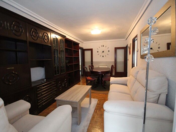 Casas en venta y pisos alquiler - 2