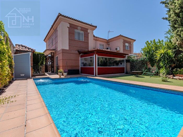 Casas en venta y pisos alquiler - 1