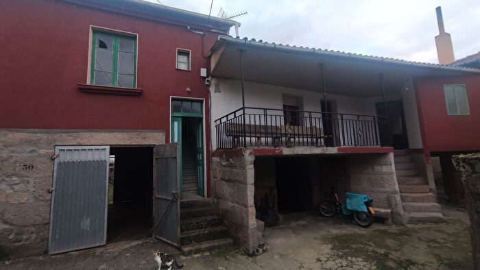 Casa en venta en Taboadela, Ourense de 3 habitaciones