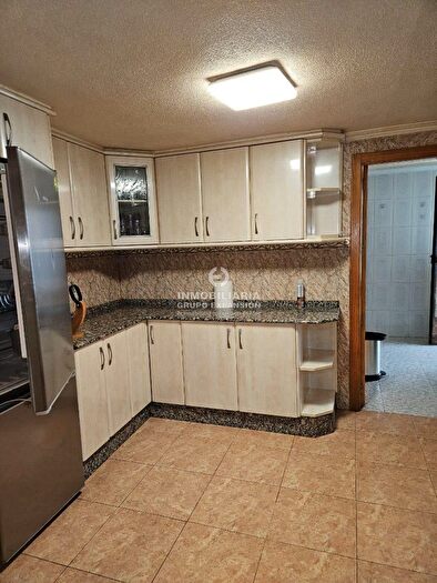 Casas en venta y pisos alquiler - 1