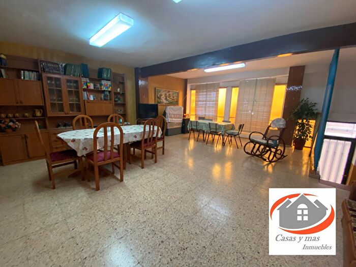 Casa en venta en Eslida, Castellón de 13 habitaciones