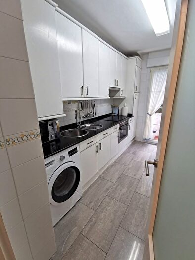 Casas en venta y pisos alquiler - 2