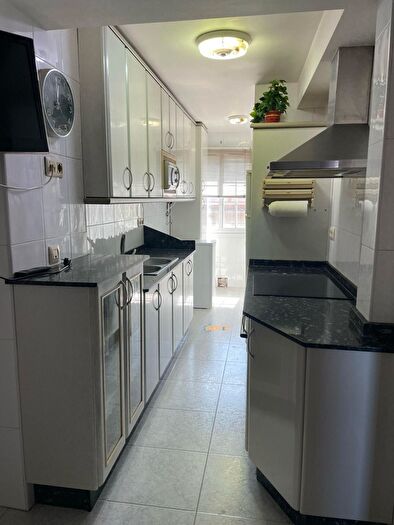 Casas en venta y pisos alquiler - 2