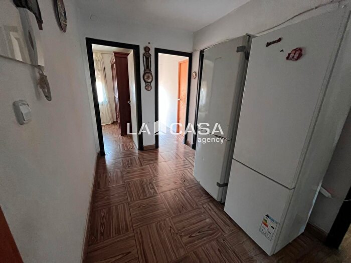 Casas en venta y pisos alquiler - 2