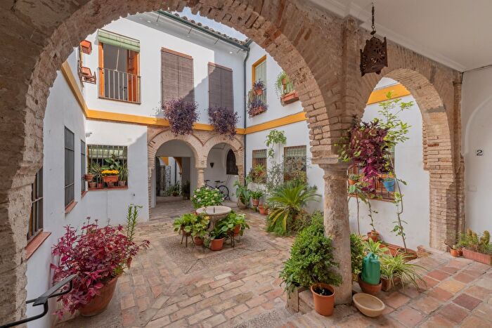 Piso en venta en Centro, Casco Histórico Ribera San Basilio de 4 habitaciones