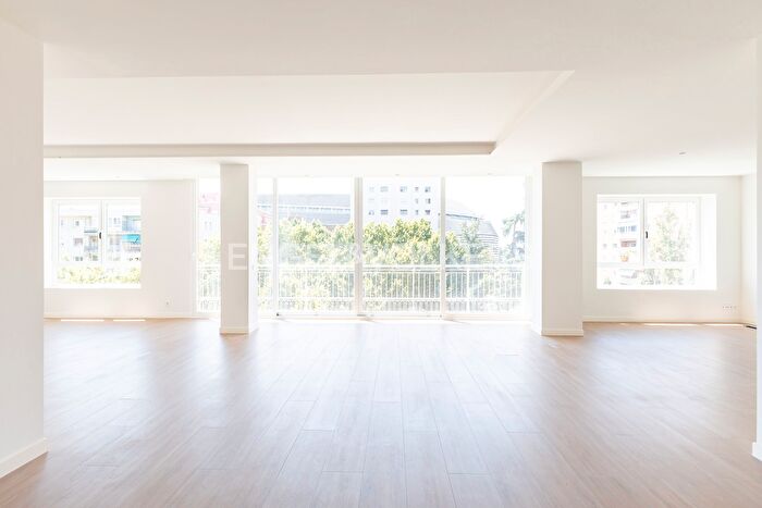 Piso en alquiler en Chamartín, Hispanoamérica Bernabéu de 3 habitaciones