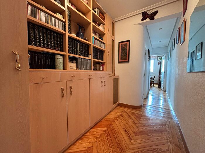 Casas en venta y pisos alquiler - 2