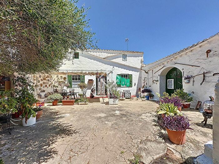 Casa en venta en Alaior poble, Alaior de 5 habitaciones