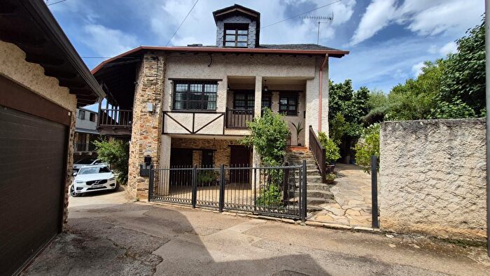 Casa en venta en Área Rural Sur, Ponferrada de 3 habitaciones