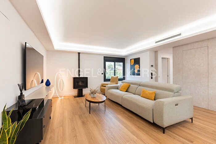 Casa en venta en Turís, Valencia de 4 habitaciones