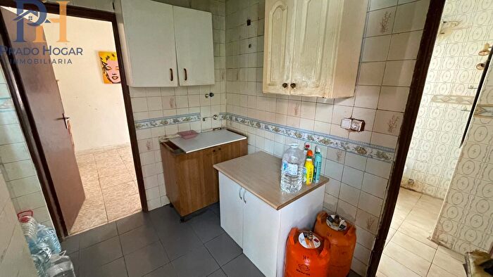 Casas en venta y pisos alquiler - 2