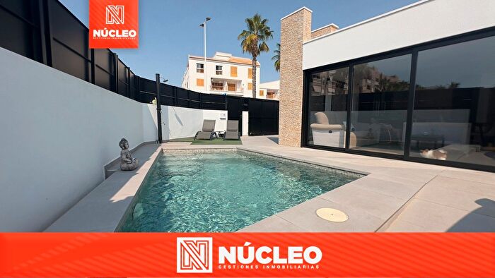 Casas en venta y pisos alquiler - 1