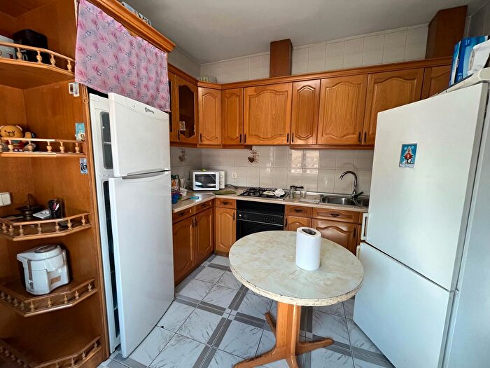 Casa en venta en Tomelloso, Ciudad Real de 6 habitaciones
