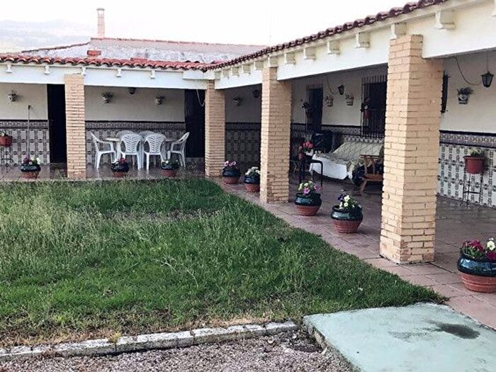 Casas en venta y pisos alquiler - 2