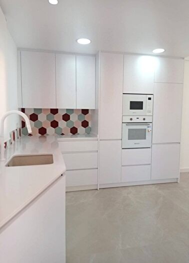 Casas en venta y pisos alquiler - 2