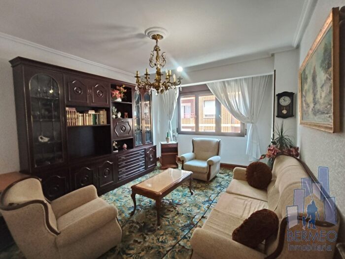 Casas en venta y pisos alquiler - 2