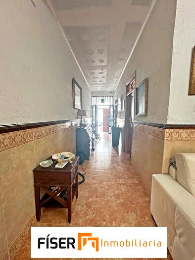 Casas en venta y pisos alquiler - 2