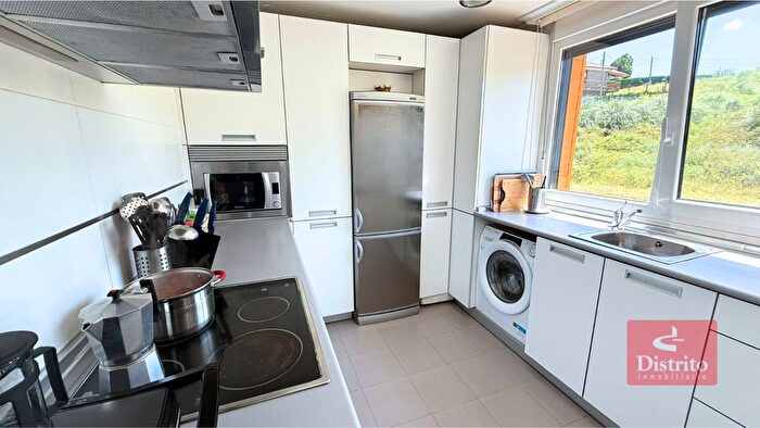 Casas en venta y pisos alquiler - 3