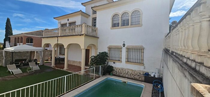 Casa en venta en Periurbano Este Campiña, Alcolea de 5 habitaciones