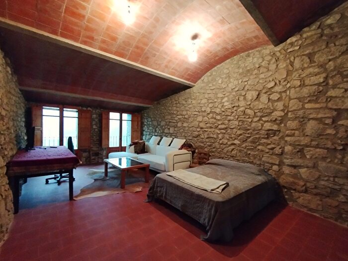 Casa en venta en Terrades, Girona de 4 habitaciones