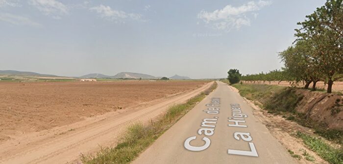 Casa en venta en Caudete, Albacete de 4 habitaciones