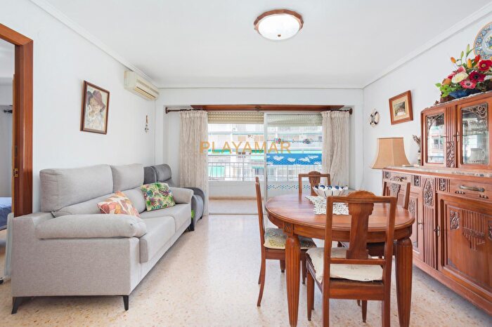 Casas en venta y pisos alquiler - 2
