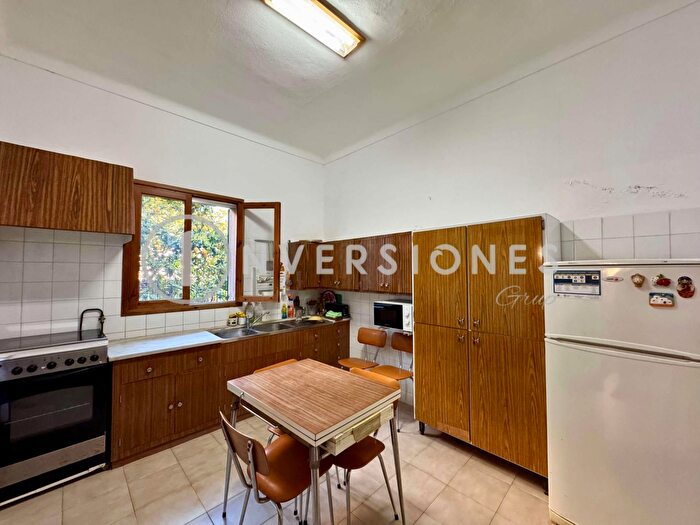 Casas en venta y pisos alquiler - 3